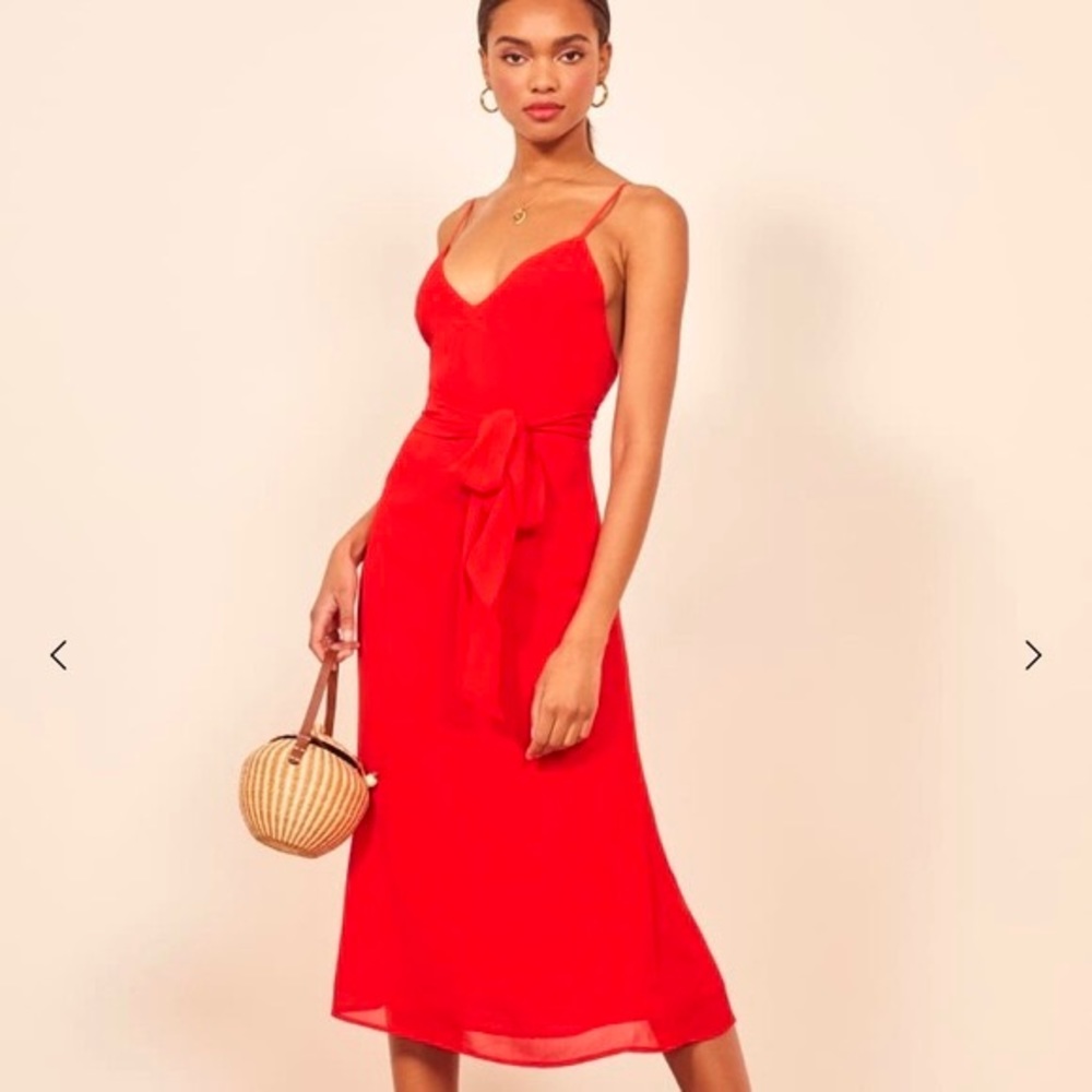 Reformation Dietrich midi dress size 2 in red tomato - worn once